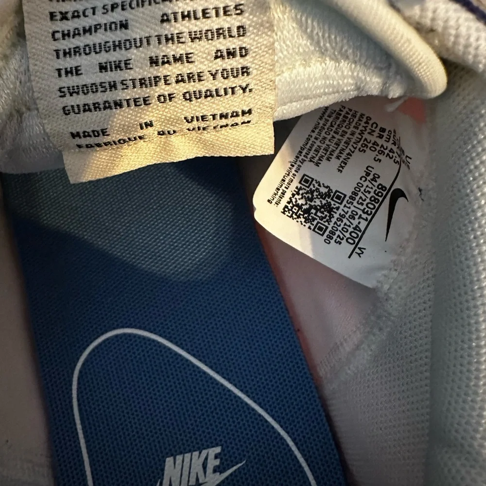 Nike Pre Montreal ‘17 Blue and Orange Men's Sneakers - Picture 6 of 7